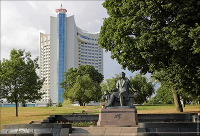 Памятник спасателям, погибшим при исполнении служебного долга, открыли в  Минске