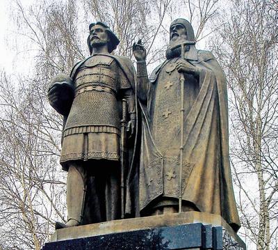 Памятник Минину и Пожарскому в Нижнем Новгороде передадут в областную  собственность | Информационное агентство «Время Н»