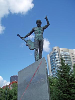 Памятник Высоцкому в Новосибирске, Люди, Памятники, Новосибирск