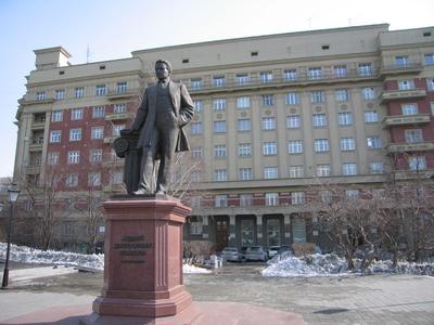 Скульптура с соболями останется в центре Новосибирска в 2022 году - 12  августа 2022 - НГС.ру