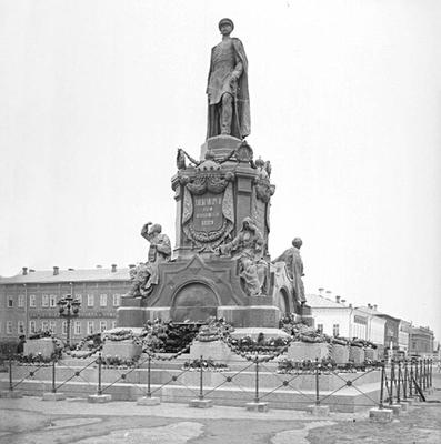Памятник «Буратино»