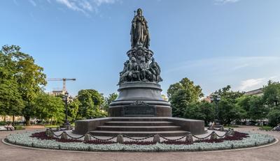 Памятник Пржевальскому (Санкт-Петербург) — Википедия