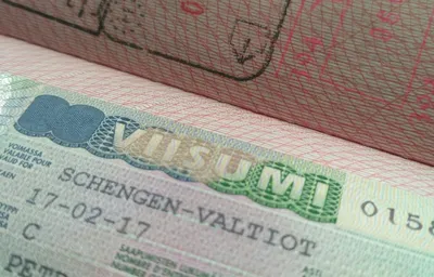 Как получить шенгенскую визу россиянам в 2023 году: в какую страну лучше  въезжать и куда уже не получится - Рамблер/путешествия