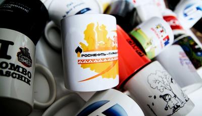 Печать на сувенирах в Москве — печать фото и логотипов на сувенирной  продукции