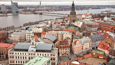 Виза в Латвию — Оформление латвийской визы для россиян в Москве от 2400  рублей | Визовый центр Латвии