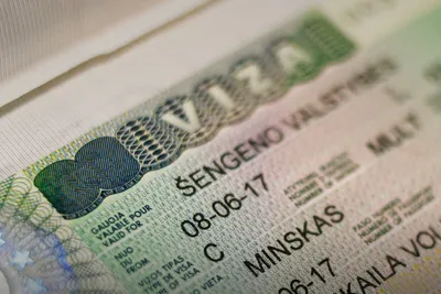 Просто верните паспорта». Белорусы подались на визу и пожалели об этом