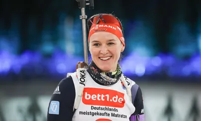 Немецкая биатлонистка Дениз Херрман выиграла золото в спринте на ЧМ-2023 в  Оберхофе