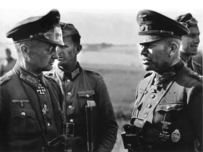 Немецкие генералы Вальтер Модель и Гейнц Гудериан — военное фото