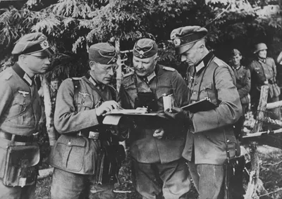 Фото Штирлица продают под видом снимка генерала нацистской Германии « БНК