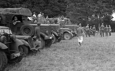 Сколько немцев готовы пойти в армию в случае войны - Отношение немцев к  войне - 24 Канал