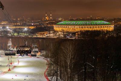 Ночная жизнь Москвы зимой в канун Рождества и Нового года. Комментарии  иностранцев. | Мария обо всём | Дзен