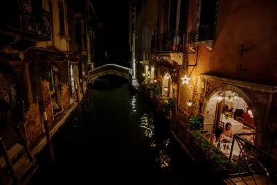Венеция Италия Сентября 2020 Года Ночной Вид Большой Канал Венеция стоковое  фото ©Wirestock 449602796