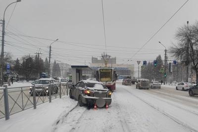 Какие улицы чистят от снега сегодня в Новосибирске | Ведомости  законодательного собрания НСО