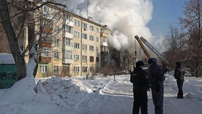 Все в огне: новосибирцы делятся в сети снимками невероятного заката - KP.RU