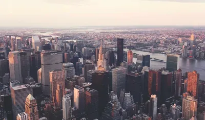 Скачать обои город, озеро, обои, небоскребы, вечер, панорама, wallpaper, нью -йорк, раздел город в разрешении 1920x1080