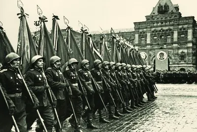 Парад Победы 1945 года - Коммерсантъ