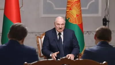 Президент Белоруссии прилетел в Петербург на встречу с Владимиром Путиным