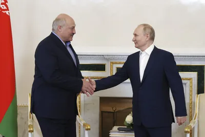 Лукашенко \"просто так не уйдет\": большое признание президента Белоруссии