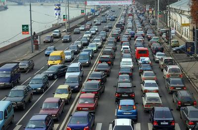 На 30 тыс. больше авто на дорогах». Москва встанет в пробках :: Autonews