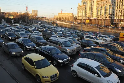 Рейтинг городов по пробкам в России: Москва лидирует