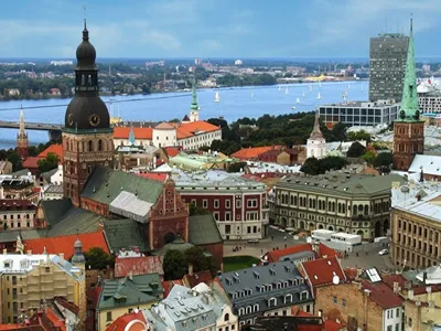 Рига вымирает: за 20 лет столица Латвии потеряла почти 20% жителей |  Sputnik Латвия | Дзен
