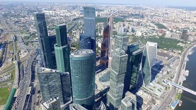 Вид с квадрокоптера на Москва-сити…» — создано в Шедевруме