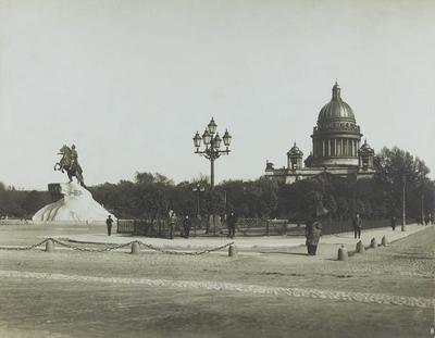Выставка «Петербург в фотографии XIX века»