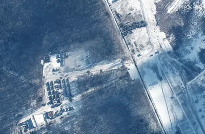 Спутниковые снимки показали скопление военной техники на белорусских  полигонах