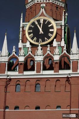 1872 год. Гравюра Спасская башня Московского Кремля