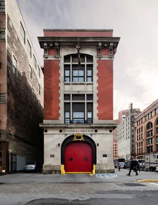 Нью-Йорк: 5 пожарных станций в стиле французских шато и флорентийских  палаццо