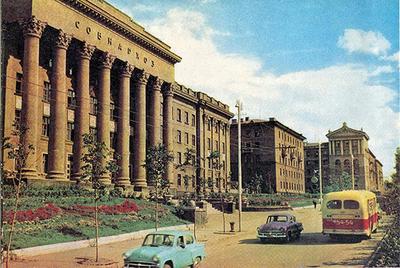 Ndash 25-ое июля 2020 Новосибирска России : Фасад старого образа  Редакционное Изображение - изображение насчитывающей коробка, таможни:  192429295