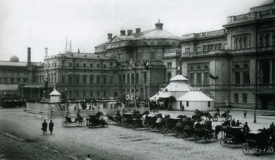 Выставка «Старый Петербург. Столица и окрестности»