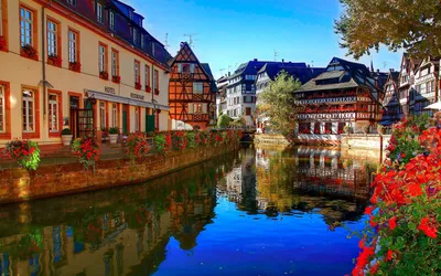 1450 – 2023: В Страсбурге за месяц до Рождества открылась знаменитая  праздничная ярмарка