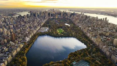 Осень Нью-Йорка центрального парка Стоковое Изображение - изображение  насчитывающей достопримечательностью, парк: 154341377