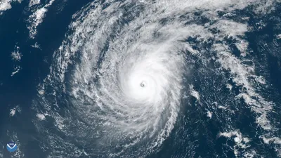 Ураган \"Флоренс\" двигается к юго-восточному побережью США - АЗЕРТАДЖ