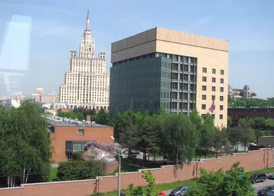 Buzzfeed узнал о планах посольства США в Киеве переехать из-за России — РБК