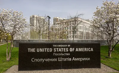 Посольство США в Москве сократится до \"временного присутствия\" | Rubic.us