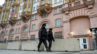 Посольство США призвало своих граждан покинуть Украину — РБК