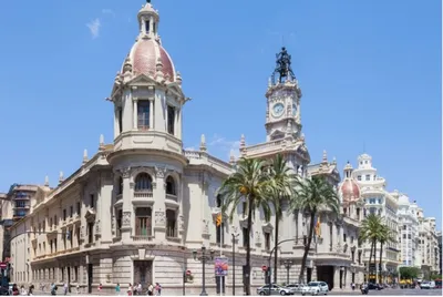 Valencia tops surprising poll of travellers' favourite coastal stays in  Europe | Europe holidays | The Guardian
