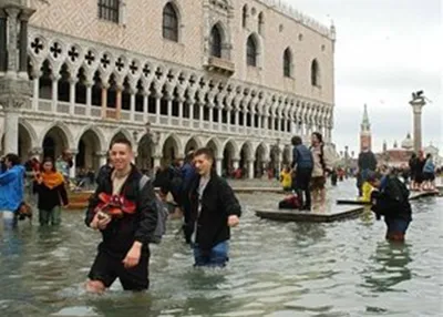 Мы в Венеции — сегодня машина может отдохнуть, отзыв от туриста 097mcn на  Туристер.Ру