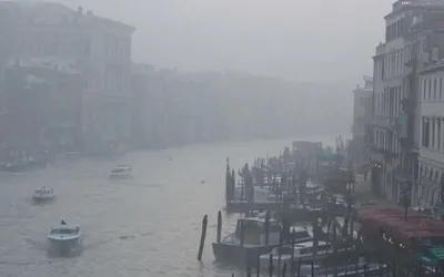 Венеция Зимой — стоковые фотографии и другие картинки Большой город -  Большой город, Венеция - Италия, Вертикальный - iStock