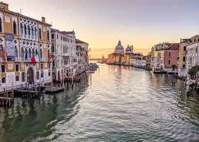 Venice Budget Travel Guide (Updated 2024)