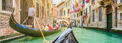 A Guide to Things to Do in Venice, Italy for One Day - Travel HerStory
