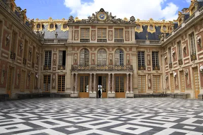 Из Парижа: экскурсия по Версалю без очереди и доступ в сады •  GetYourTickets Paris