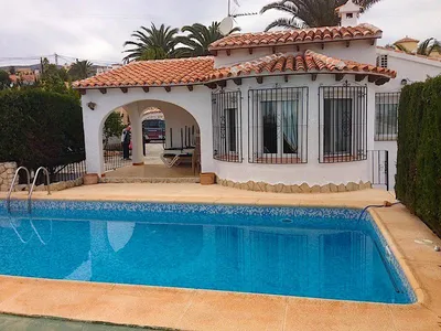 Дом за €3,495,000 должен выглядеть именно так. Нашли дорогие, но очень  красивые виллы в Испании | Realting | Дзен