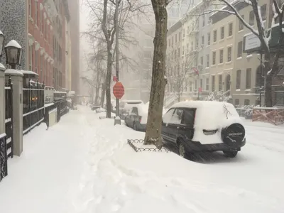 По улицам Нью-Йорка, известные под снегом. Старый достопримечательностью  Манхэттена.. Редакционное Фото - изображение насчитывающей урбанско,  манхэттен: 210022506