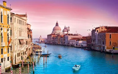 Купить Фотообои Венеция город на северо-востоке Италии на стену. Фото с  ценой. Каталог интернет-магазина Фотомили