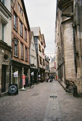 Франция, Прованс, улица маленького …» — создано в Шедевруме