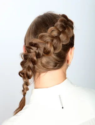 🇫🇷 Французская коса наоборот, вывернутая коса, объемная коса - как только  не называют это плетение🤗⠀ В чем преимущества❓❓❓⠀ Вы… | Instagram