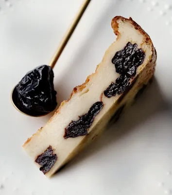 Far Breton - французский десерт с черносливом и ромом • Dolce Vita Blog
